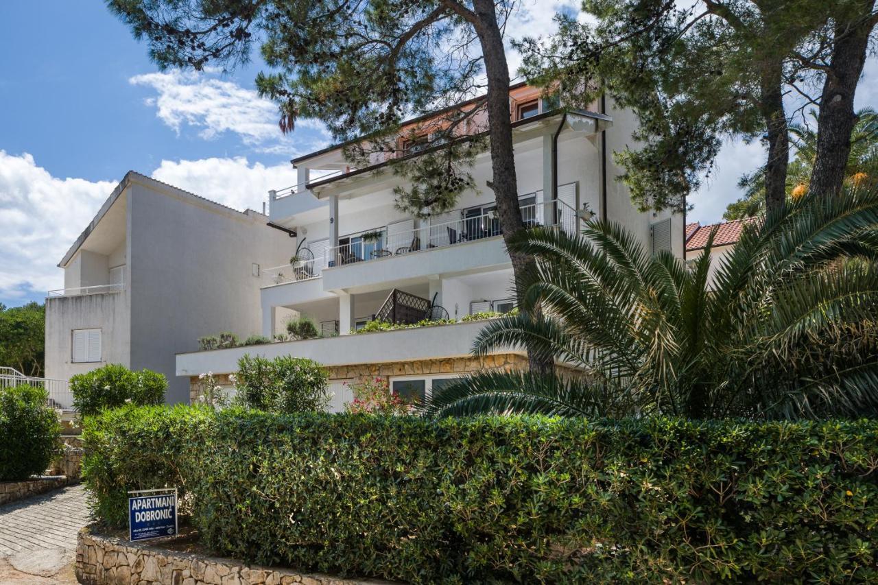Apartments Dobronic Jelsa  Exterior photo